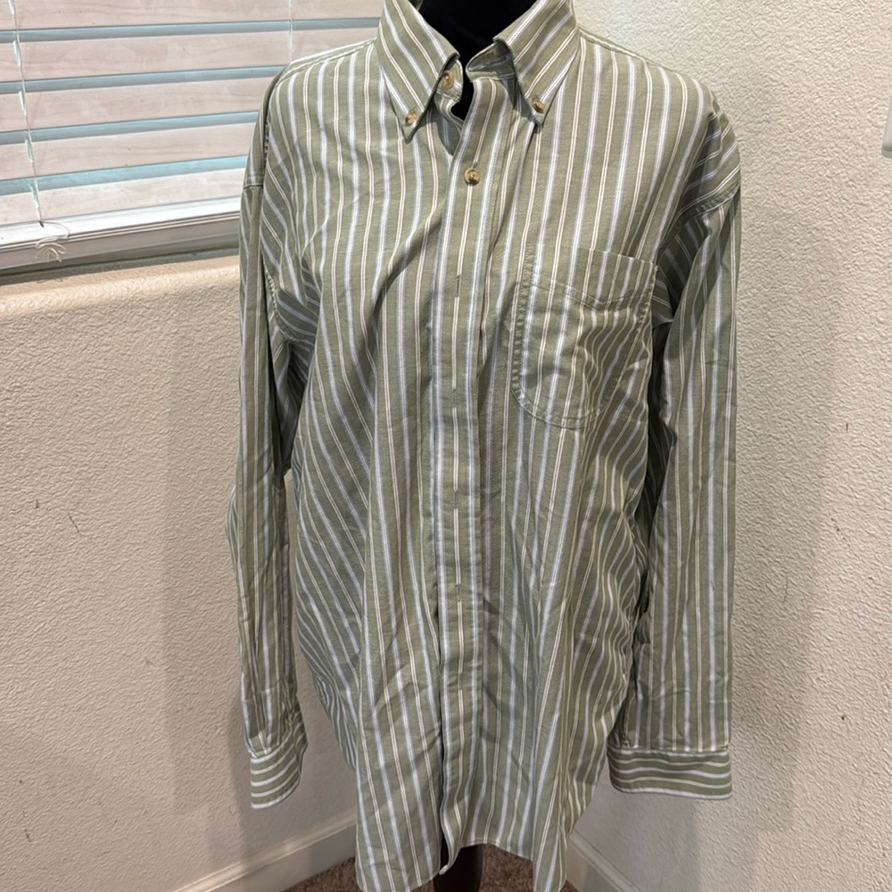 L.L Bean Long Sleeve Striped Button Down long‎ sleeve Shirt